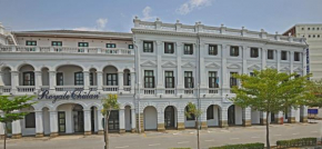 Гостиница Royale Chulan Penang  Пулау-Пинанг 